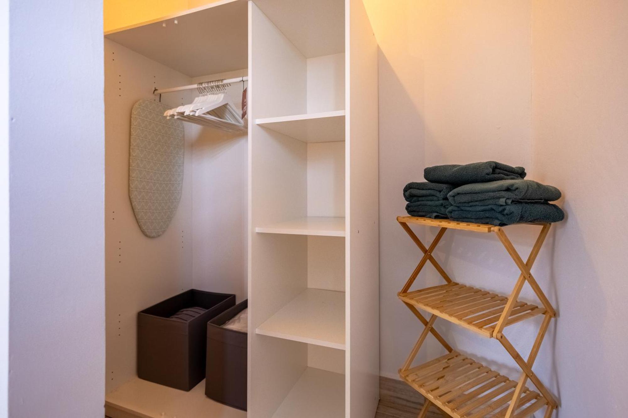 Av Curacao - Centrally Located Spacious Apartment วิลเลมสตัด ภายนอก รูปภาพ